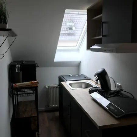 Mimalou In Apartment