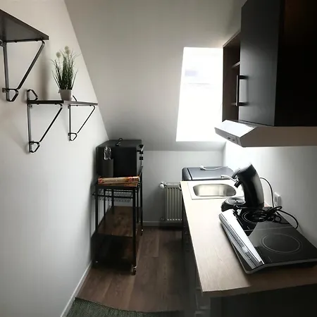 Mimalou In Apartment